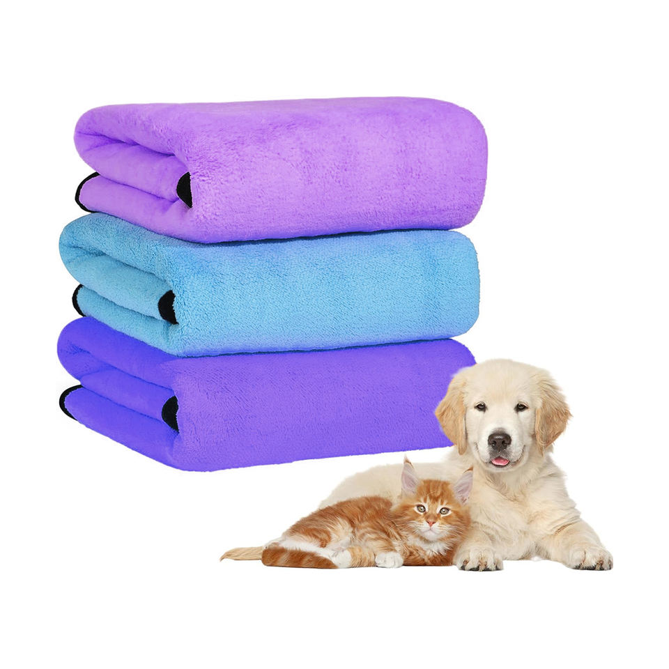 Custom Logo Large Bath Towel for Dogs Cats Thick Coral Velvet Polyester Cloth Sustainable Pet Cleaning Supplies Dog Drying Towel
