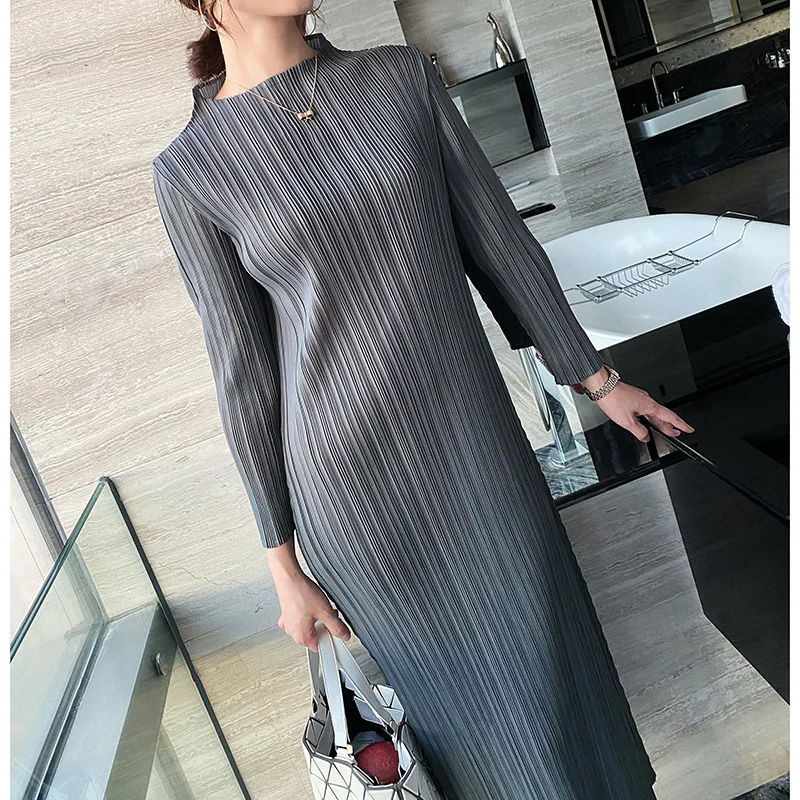 Miyake Pleated Solid Color Long Sleeve Loose Plus Size Dress Women